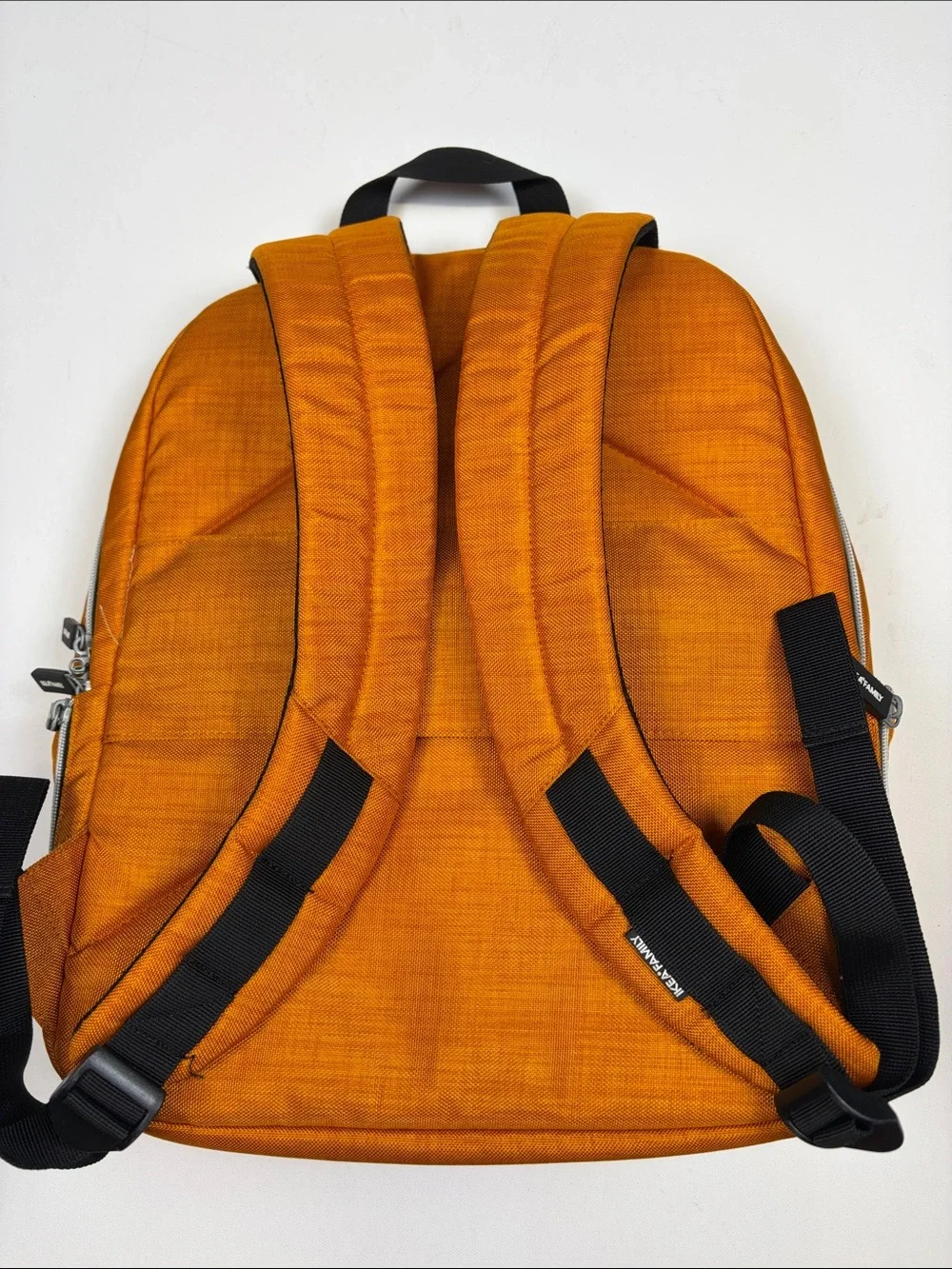 IKEA FAMILY UPPTACKA ORANGE BACKPACK LAPTOP TRAVEL BAG 002.364.56 RARE